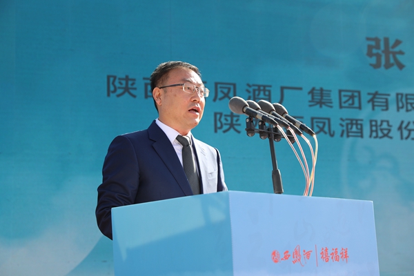 1637732827868553.jpg 0M5A8162.jpg